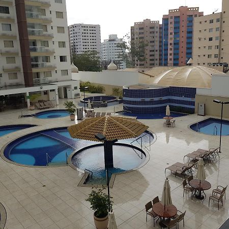Residencial Casa Da Madeira Apartment Caldas Novas Bagian luar foto