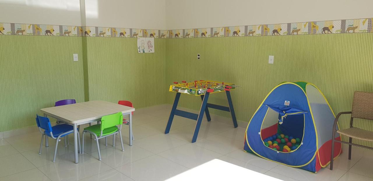Residencial Casa Da Madeira Apartment Caldas Novas Bagian luar foto